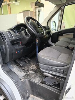 Predám odťahovku 2.2.  110 kw - 6