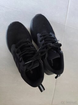 tenisky vel.35 cena za balik - 6