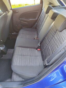 Mazda 2 1.3 benzín - 6