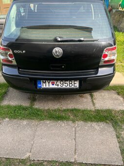 Volkswagen Golf - 6