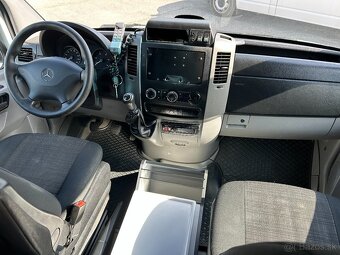 Mercedes-Benz Sprinter 2.2 CDI Sanitné vozidlo - Manuál - 6