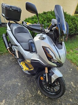 Honda ADV 350 - 6