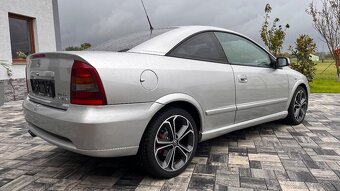 Opel Astra Coupé Turbo - 6