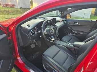 Mercedes-Benz GLA 180 d - 6