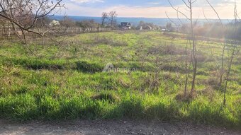 PREDAJ-ZNÍŽENÁ CENA:Rekreačný pozemok Čechynce; 2183m2; 59.9 - 6