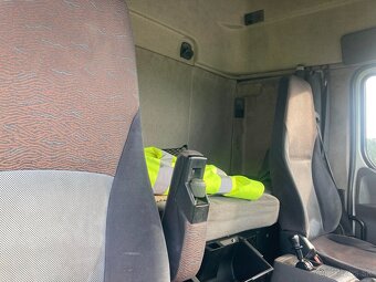 Renault Premium - 6