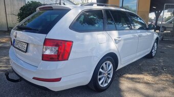 ŠKODA OCTAVIA COMBI 1.6 TDI - 6