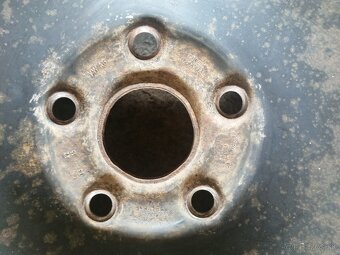 Pneu r16 - 6