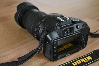Nikon d3400 s bluetooth - VR objektiv 18-105 AF 1 tis. cvak. - 6