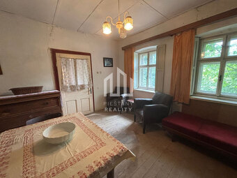 Predaj vidieckej chalupy s kúzlom minulosti v srdci kopaníc - 6