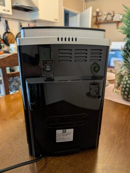 Automatický kávovar DeLonghi Magnifica S - 6