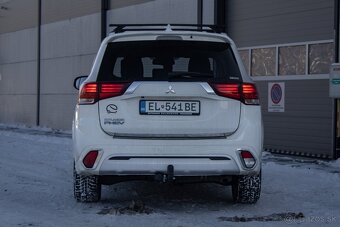 Mitsubishi Outlander 2.4 PHEV 99kw CVT 2019 - 6