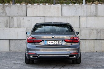 BMW Rad 7 740d xDrive / 235kW / A8 / 2018 - 6