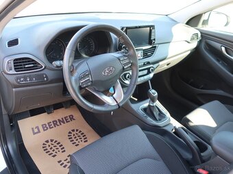 Hyundai i30 FB 1.0T-GDI 88kW FAMILY COMFORT ZÁRUKA - 6