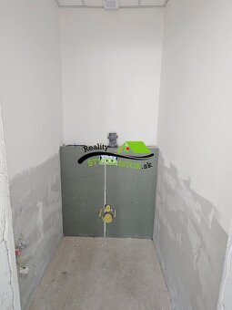 PRENÁJOM OBCHODNÝ / KOMERČNÝ PRIESTOR 50m2 - 6