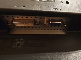 Monitor Samsung SyncMaster 2232BW - 6
