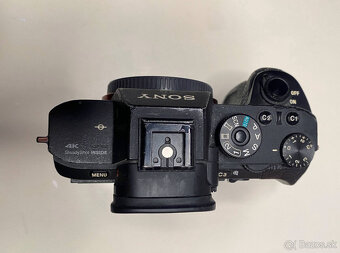 SONY A7S II + Booster + 2 Baterie - 6