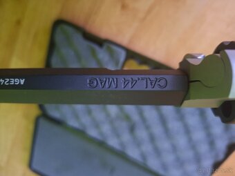 Taurus riging hunter 44 mag - 6