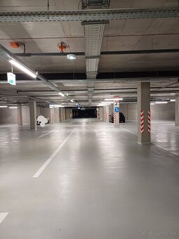 Predaj vnútorné parkovanie Ovocné Sady pri letisku - 6