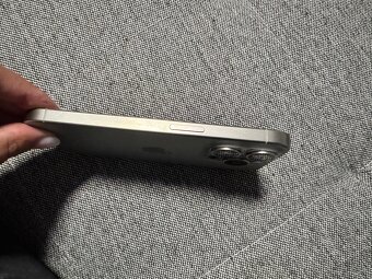 Iphone 15 pro 128GB - 6