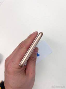 Apple iPhone 8 64GB Rose Gold - 6