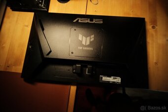 ASUS VG1A TUF Gaming - 6