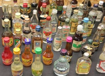 71 x MINI-flaštičky - zberateľský alkohol - 6