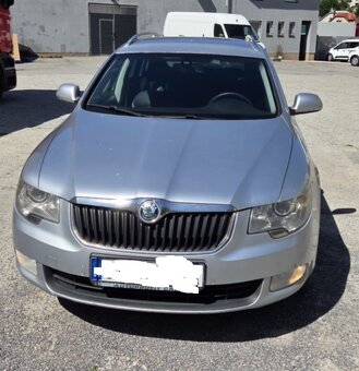 skoda suprb 2combi 4.4.2l.cr.125kw.2010.320000km. - 6