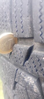 225/50r17 - 6