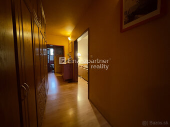 Na predaj sympatický 4-izbový klimatizovaný rodinný dom - 6