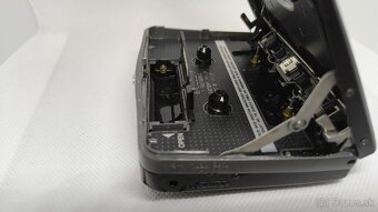 Panasonic RQ-X11 walkman - 6