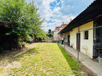 Na predaj OBÝVATEĽNÝ 4izb.dom_hospodárstvo_pozemok 3102 m2 - 6