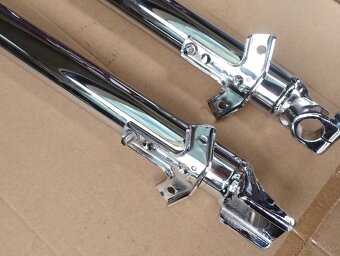 Kluzáky předních teleskopů Jawa a ČZ Kyvačka Panelka . - 6