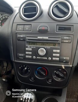 Ford fiesta 1,4tdi - 6