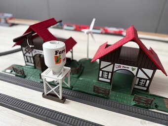 Predám vlakovú súpravu Märklin s prislusenstvom - 6