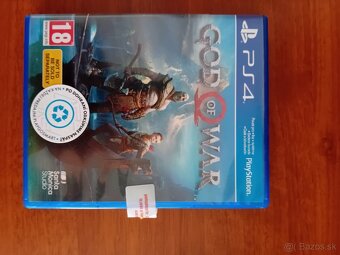 Predám PS4 500GB - 6