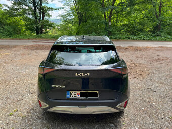 KIA Sportage 1.6 T-GDi mHEV Gold 4WD A/T - 6