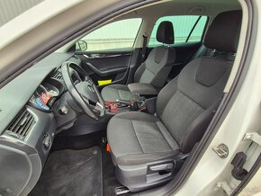 Škoda Octavia 2.0tdi DSG Style - 6