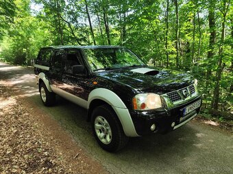 Nissan Navara D22 - 6