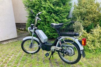 Strieborna Babetta 210 - 6