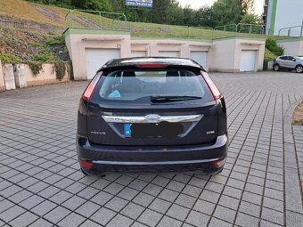 Ford Focus 1.8 TDCI 85 KW Ghia Facelift R.V.2009 - 6