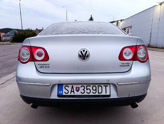 Volkswagen Passat R32 VR6 4x4 3.2 benzín 184kw Automat DSG - 6