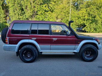 ===Mitsubishi Pajero=== - 6