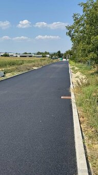 STAVEBNÉ POZEMKY v obci ZVONČÍN len 8 km od Trnavy,všetky IS - 6