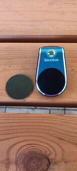 Držiak mobilného telefónu, rôzne farby s logom Škoda - 6
