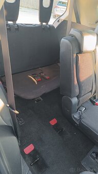 Citroen C-Crosser 2,2Hdi, 7miest, 4x4 - 6