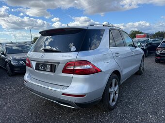 Mercedes-Benz ML 350 BlueTec 4MATIC - 6
