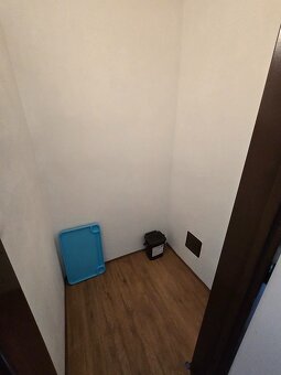 Na prenájom 2 izbový byt v meste Šurany - 6