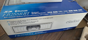 Clarion FB288RBT - dizajnove radio nove - 6