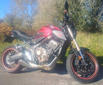 Honda CB 650 R - 6